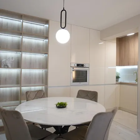 Alba Apartment *