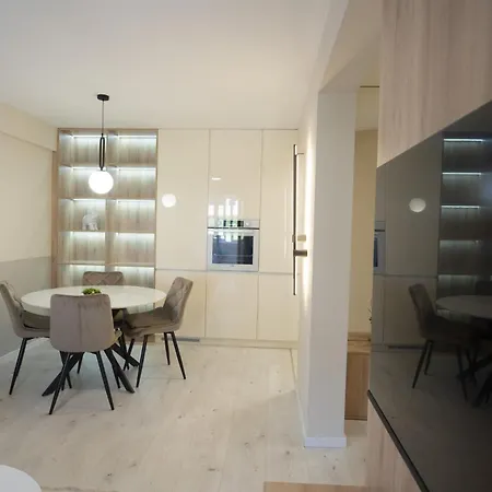 Alba Apartment *